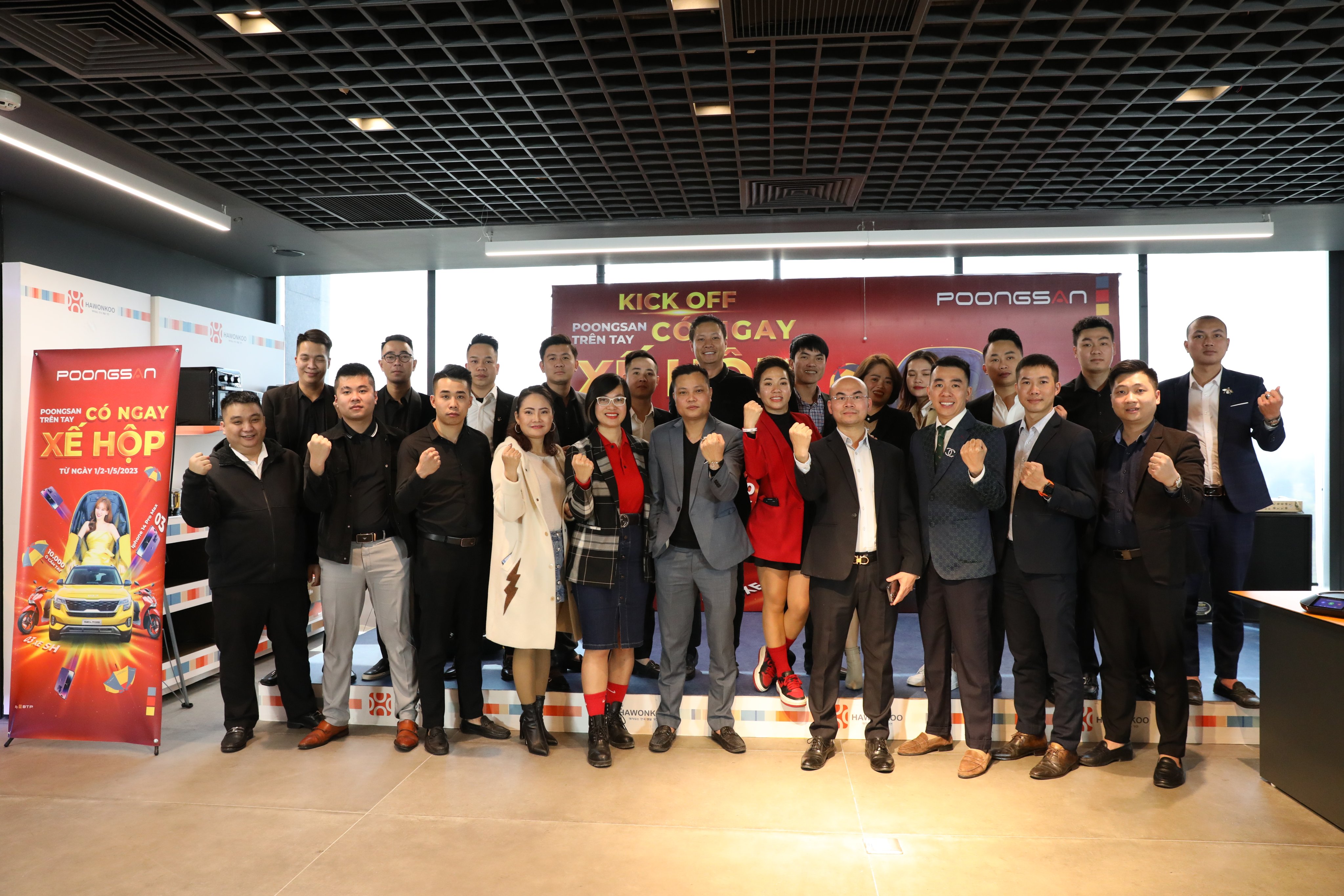 KICKOFF CHIẾN DỊCH CHÀO XUÂN 2023 “POONGSAN TRÊN TAY – CÓ NGAY XẾ HỘP”