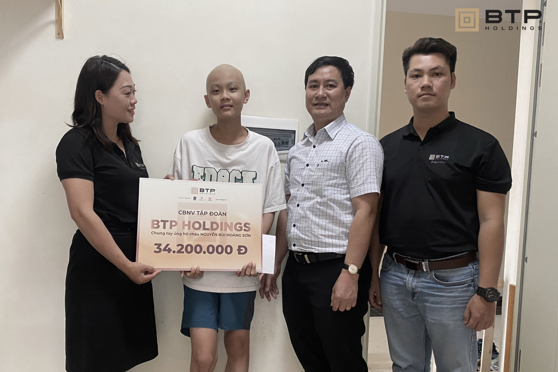 BTP Holdings thăm hỏi và trao tiền quyên góp ủng hộ Người lao động có hoàn cảnh khó khăn